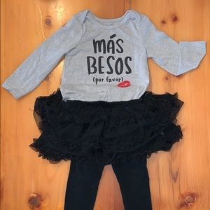 💋 Outfit 💋 Mas Besos Onesie & Tutu pants